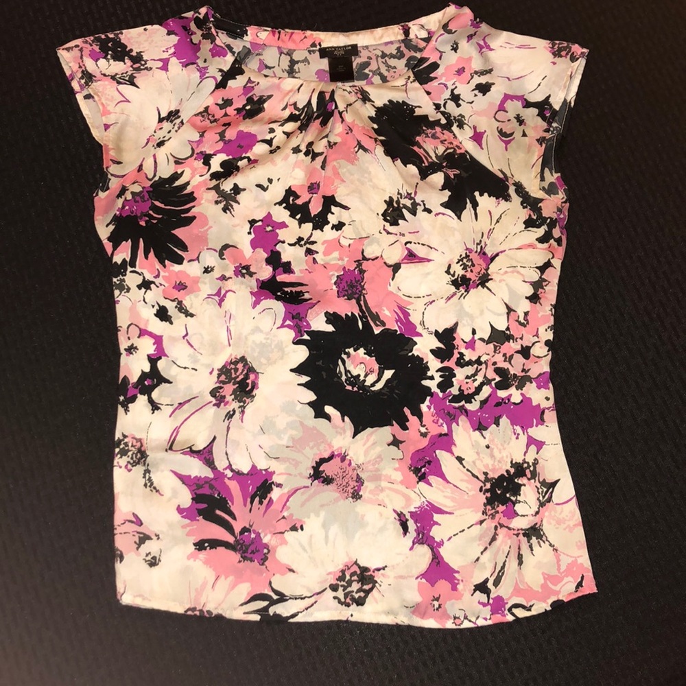 Pink, white & black floral Ann Taylor top/blouse